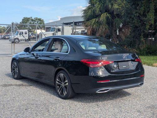 2022 Mercedes-Benz C-Class 4MATIC Sedan