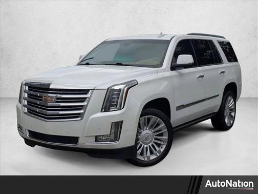 2017 Cadillac Escalade Platinum