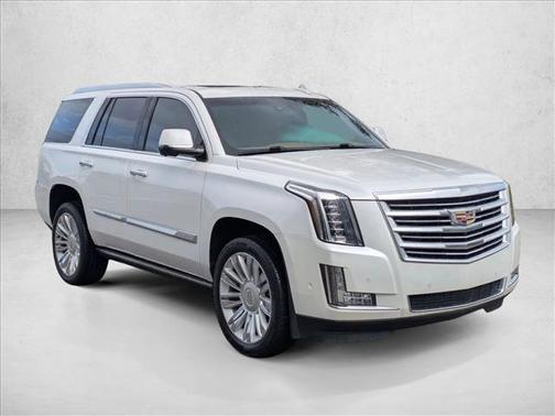 2017 Cadillac Escalade Platinum