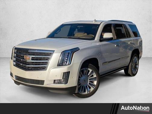2017 Cadillac Escalade Platinum