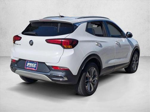 Summit White 2020 Buick Encore GX Essence