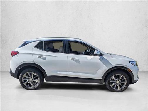 Summit White 2020 Buick Encore GX Essence