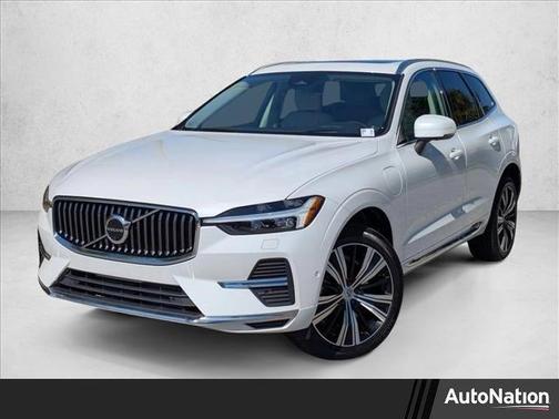 2022 Volvo XC60 Recharge Plug-In Hybrid T8 Inscription