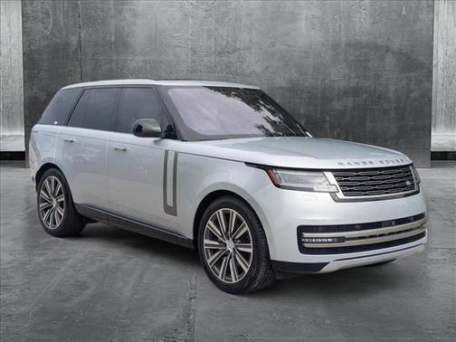 2023 Land Rover Range Rover P400 SE
