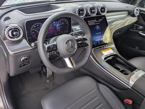 2026 Mercedes-Benz GLC 300 Base