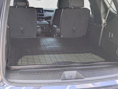 Titanium Rush Metallic 2023 GMC Yukon SLT