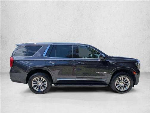 Titanium Rush Metallic 2023 GMC Yukon SLT