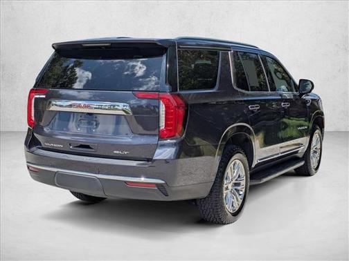 Titanium Rush Metallic 2023 GMC Yukon SLT