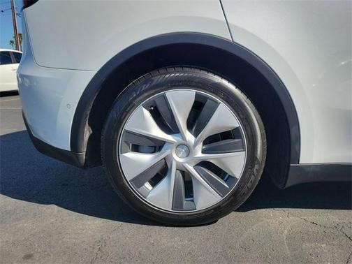 2021 Tesla Model Y Standard Range