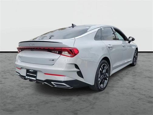 2022 Kia K5 GT-Line