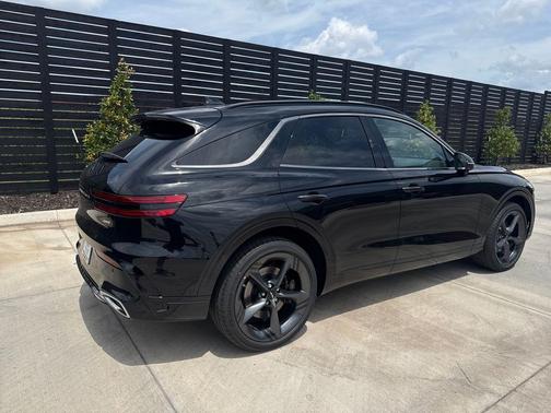 Vik Black 2026 Genesis GV70 2.5T Sport Prestige