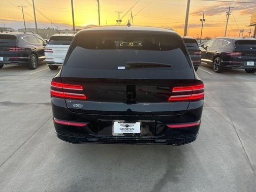 Vik Black 2026 Genesis GV80 3.5T Prestige Black