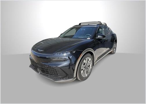 2025 Genesis GV60 Standard