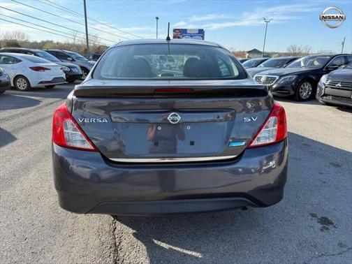 2015 Nissan Versa 1.6 SV