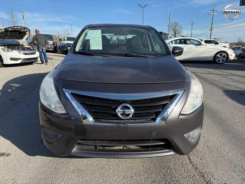 2015 Nissan Versa 1.6 SV