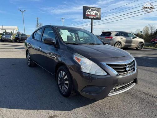 2015 Nissan Versa 1.6 SV