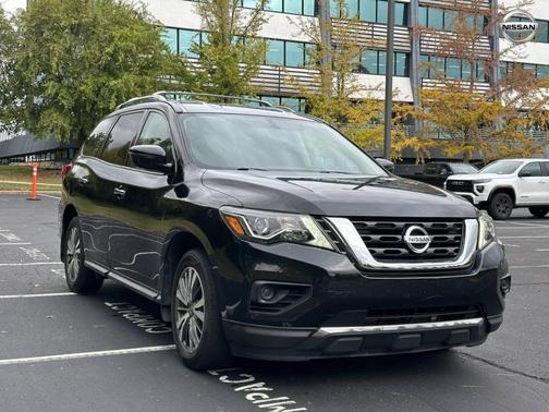 2020 Nissan Pathfinder S 2WD