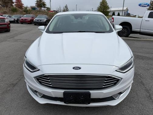 2017 Ford Fusion Hybrid SE