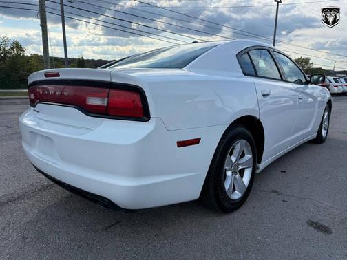 2012 Dodge Charger SE
