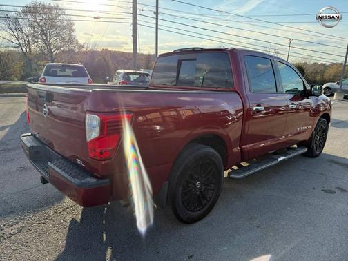 2018 Nissan Titan SL