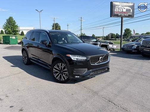 Onyx Black Metallic 2022 Volvo XC90 T6 Momentum