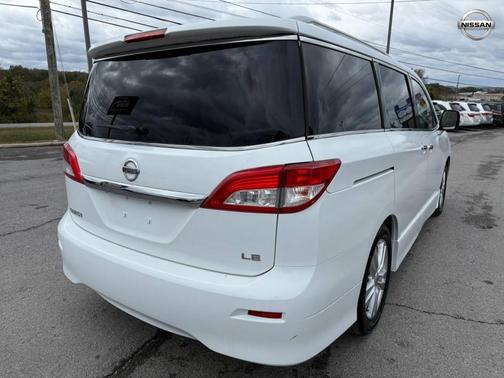 2012 Nissan Quest LE