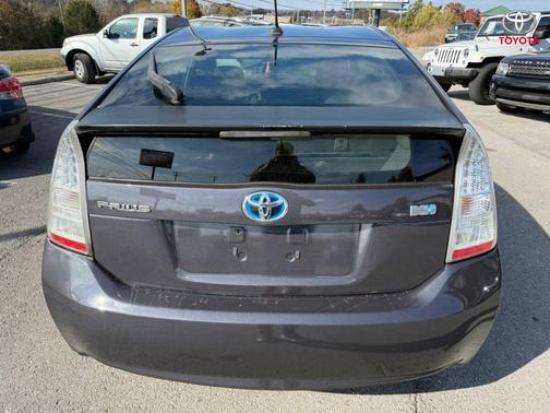 2010 Toyota Prius One