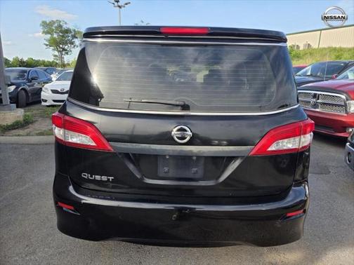 2015 Nissan Quest S
