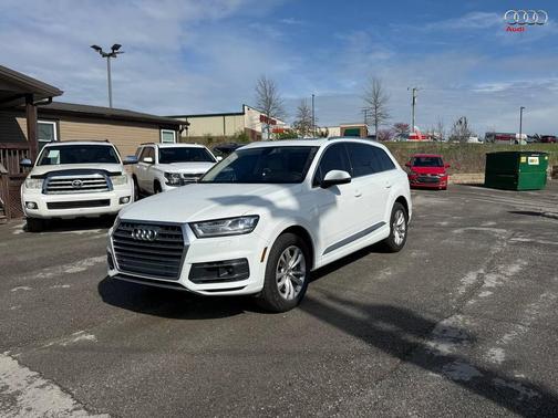 2018 Audi Q7 2.0T Premium Plus