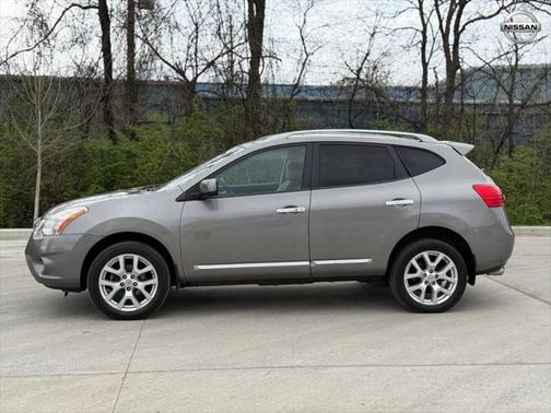 2013 Nissan Rogue SV w/SL Pkg