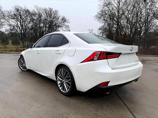 2015 Lexus IS 250 Crafted Line
