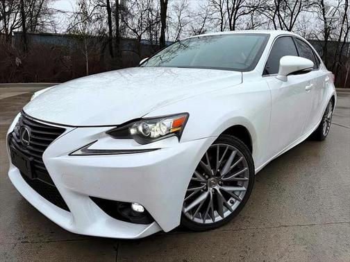 2015 Lexus IS 250 Crafted Line