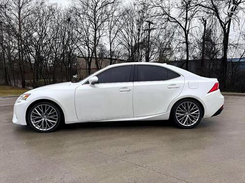 2015 Lexus IS 250 Crafted Line