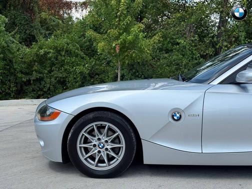 2003 BMW Z4 2.5i Roadster