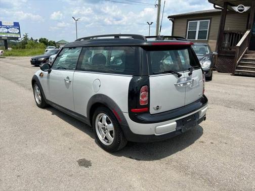 2011 MINI Cooper Clubman Base