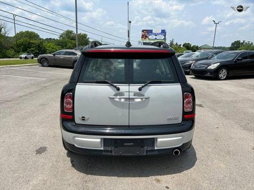2011 MINI Cooper Clubman Base