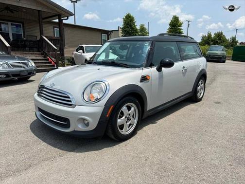 2011 MINI Cooper Clubman Base