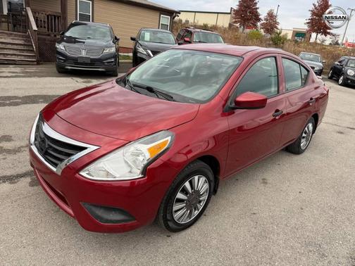 2019 Nissan Versa 1.6 S+