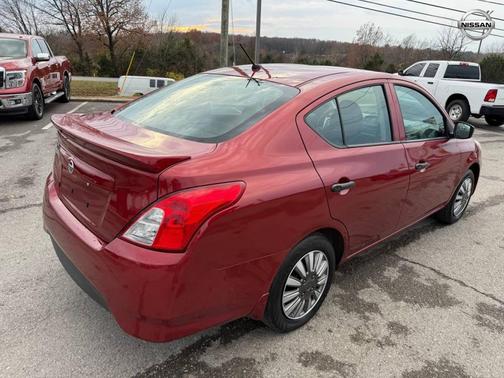 2019 Nissan Versa 1.6 S+