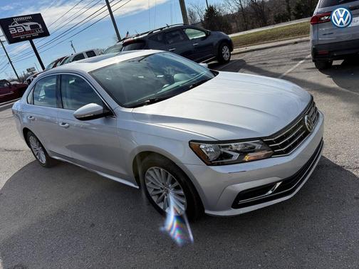 2016 Volkswagen Passat 1.8T SE