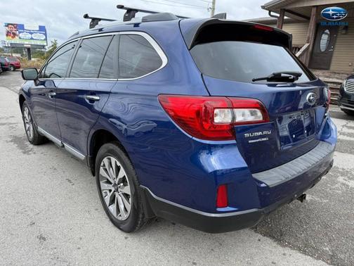 2017 Subaru Outback 3.6R Touring