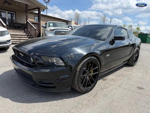 Black 2013 Ford Mustang GT Premium
