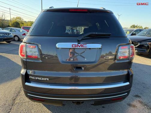 2015 GMC Acadia SLE-2