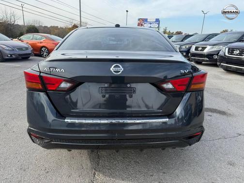 2021 Nissan Altima 2.5 SV