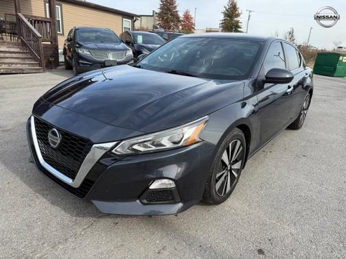 2021 Nissan Altima 2.5 SV