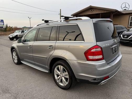 2011 Mercedes-Benz GL-Class 