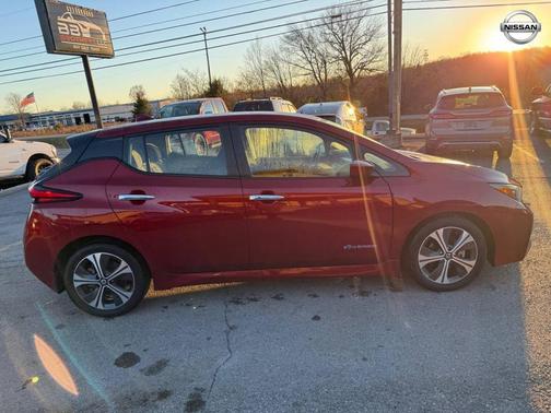 2018 Nissan Leaf SV