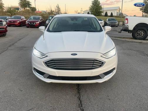 2018 Ford Fusion Hybrid SE