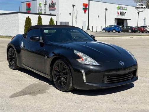 2017 Nissan 370Z Touring