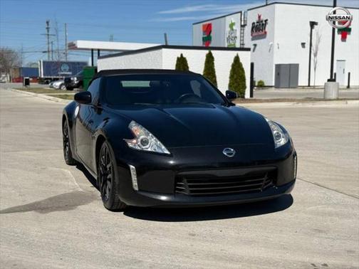 2017 Nissan 370Z Touring